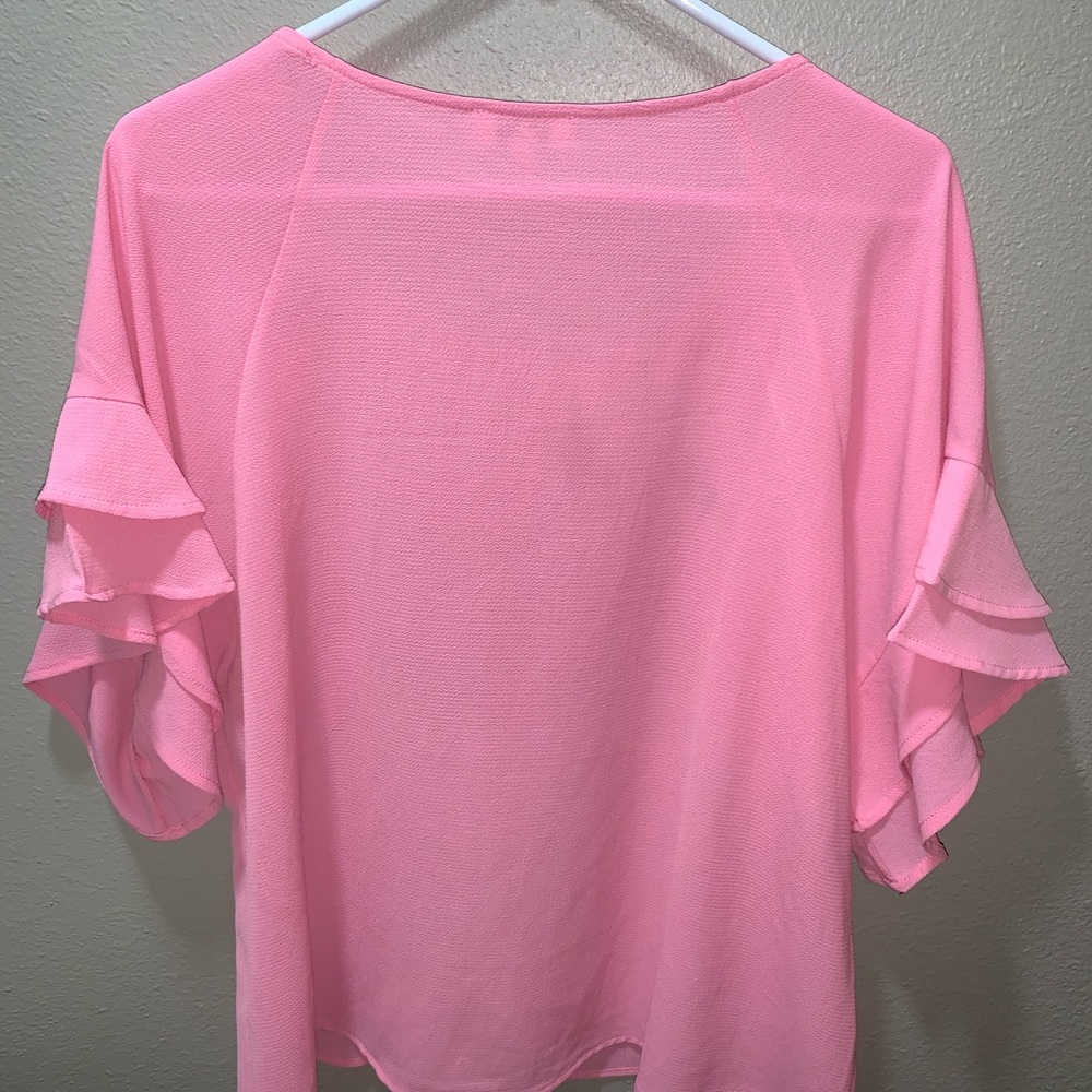 Pink top - Picture 2 of 3